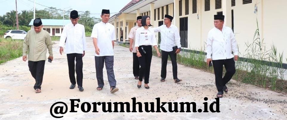 Bupati Kapuas Tinjau Rumah Potong Hewan di Desa Pulau Telo Baru