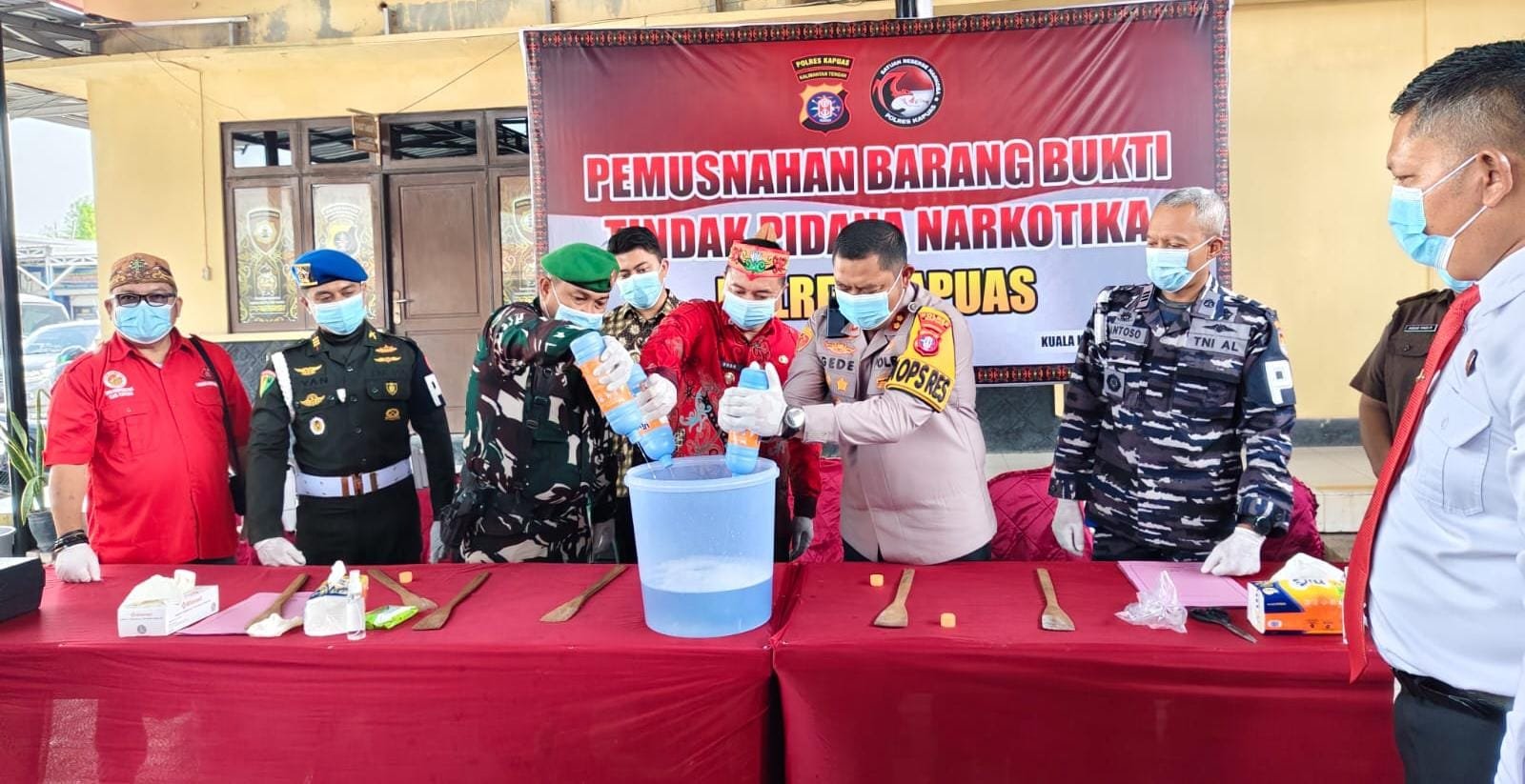 Bentuk Keterbukaan Publik Polres Kapuas Musnahkan Barang Bukti Sabu-Sabu