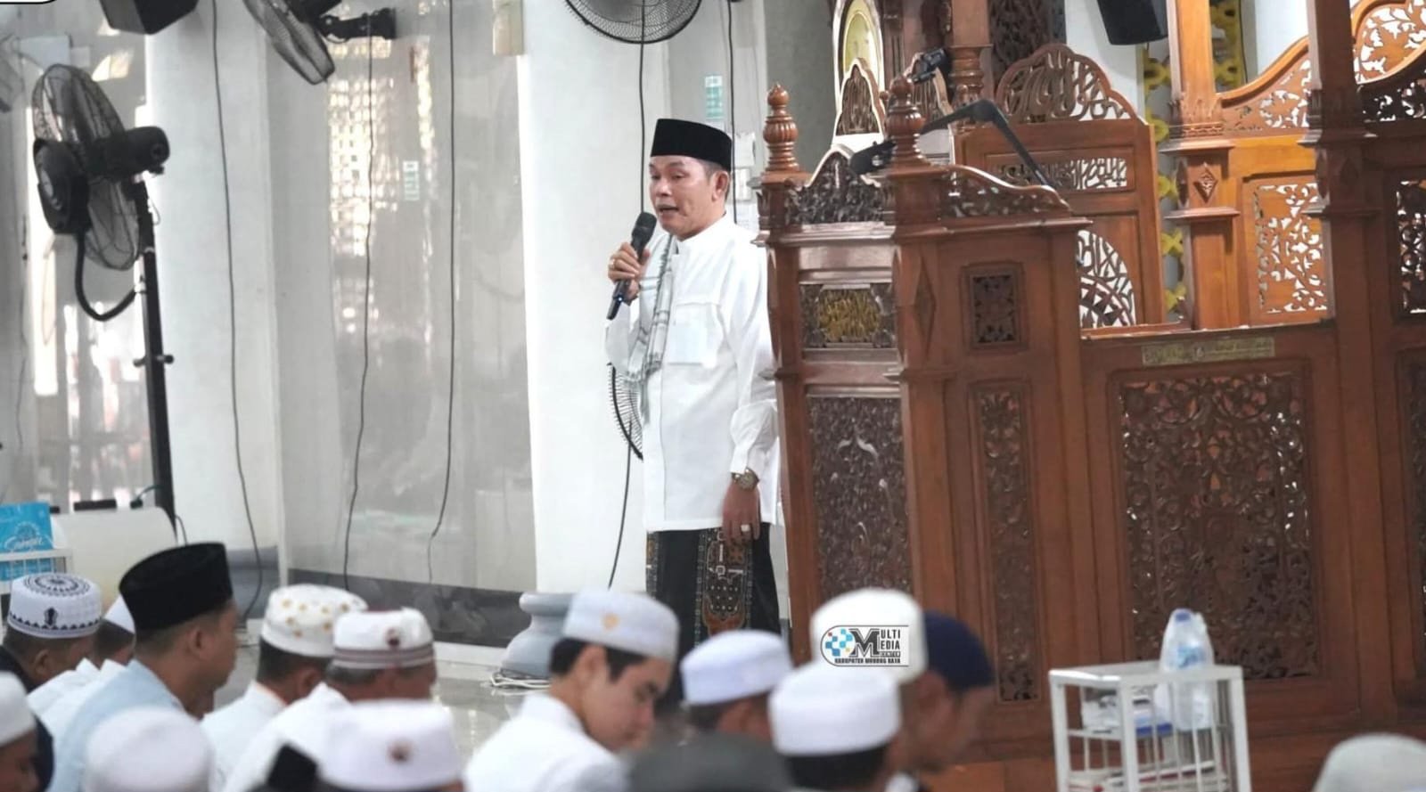 Shalat Id di Puruk Cahu Khidmat, Wabup Tekankan Pesan Persatuan