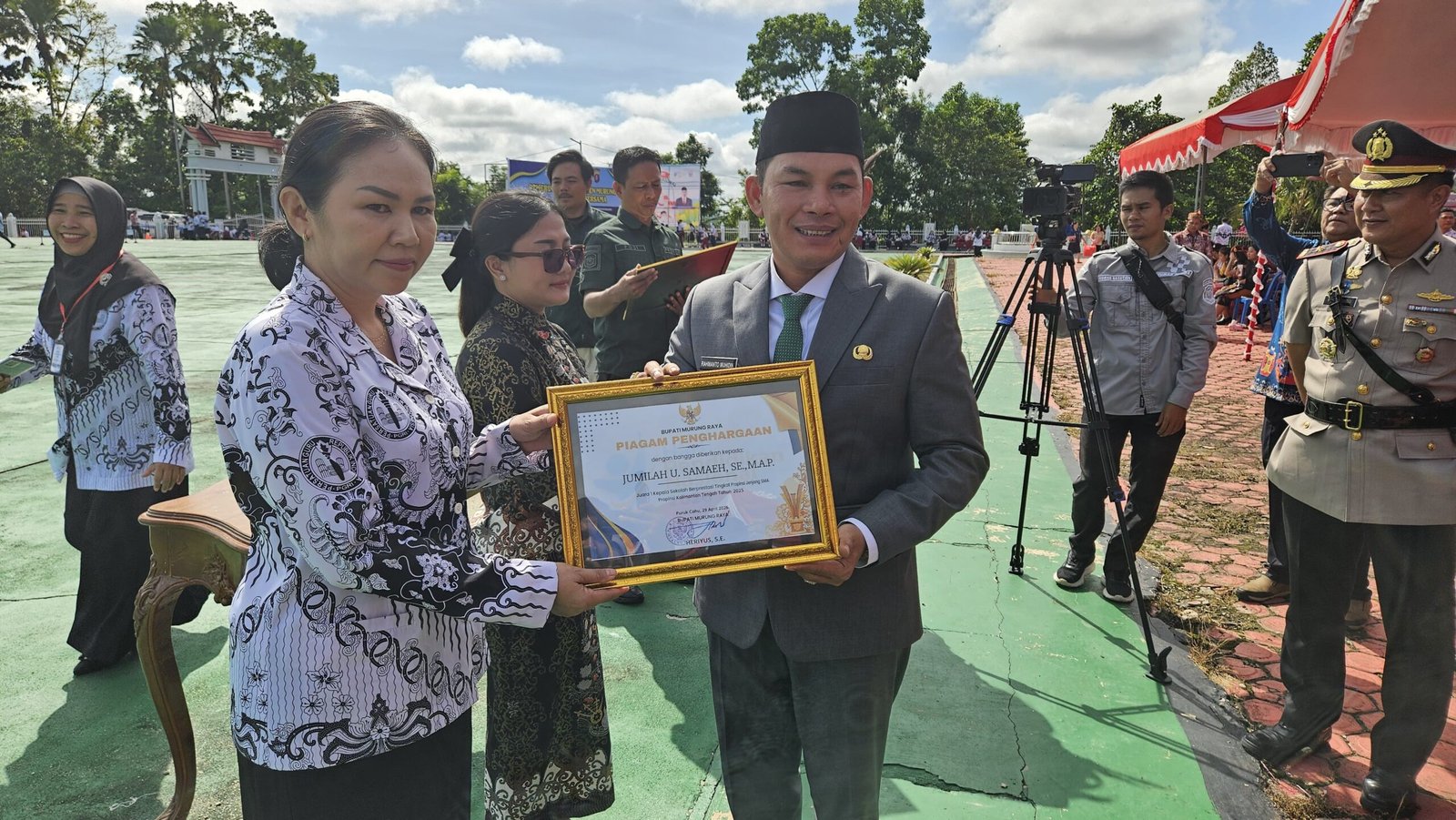 Peringati Hari Otonomi Daerah ke-30 dan Hardiknas 2026, Pemkab Murung Raya Perkuat Sinergi dan Dorong Kesejahteraan Guru
