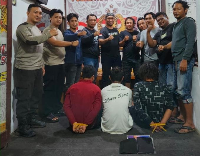 Petugas Berhasil Ungkap Kasus Pencurian Dengan Kekerasan 3 Pelaku Diciduk 