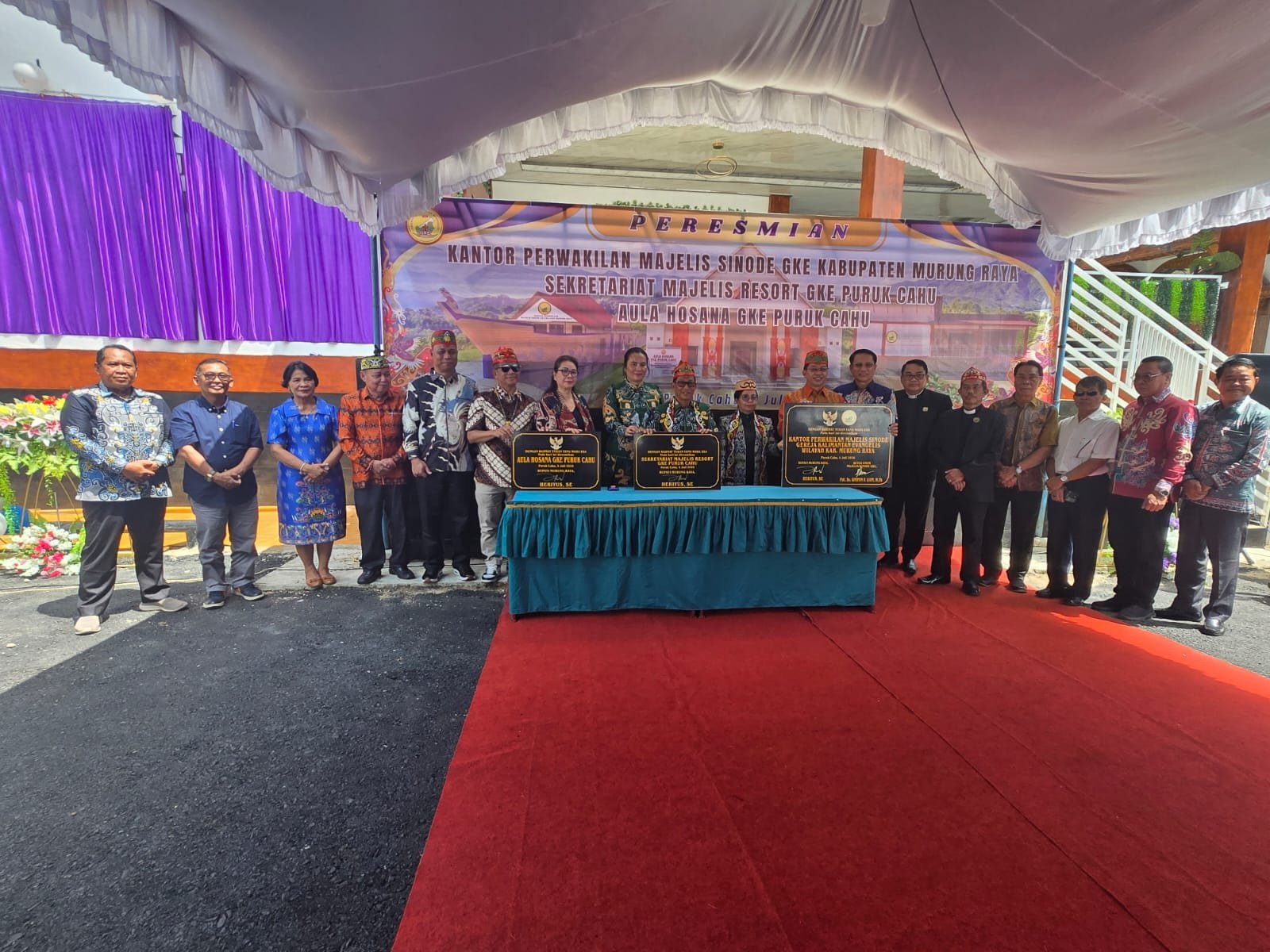 Peresmian Kantor Perwakilan Majelis Sinode GKE Murung Raya Berlangsung Khidmat, Dua Mantan Bupati Hadir Beri Dukungan