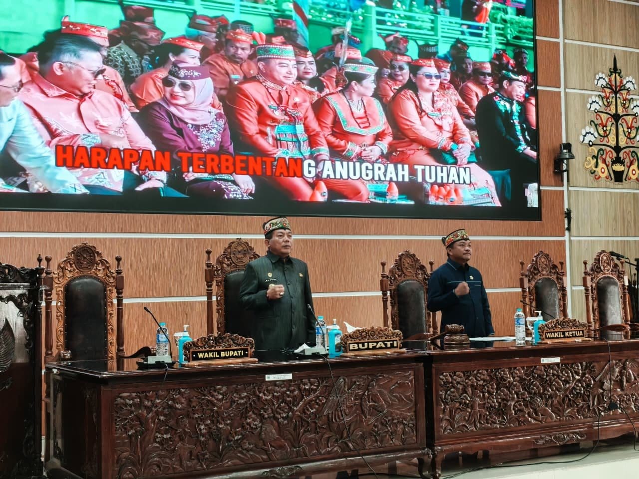 Tujuh Fraksi DPRD Kapuas Setujui Raperda APBD-P 2026 untuk Dibahas Lebih Lanjut