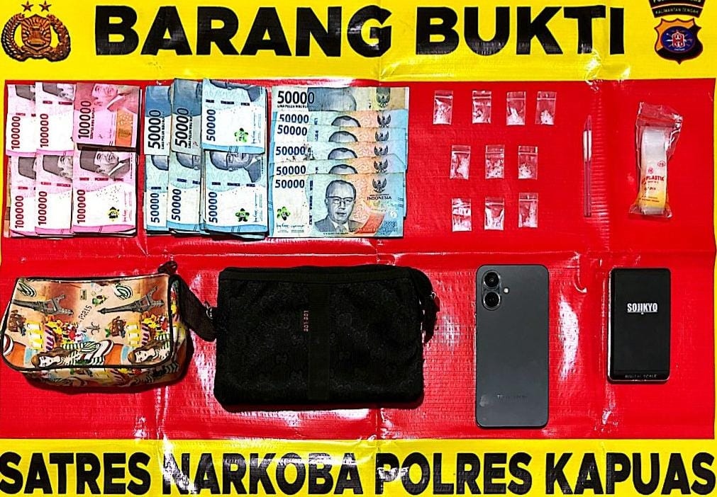 Geger Timpah ! 10 Paket Diduga Sabu Disita, Perempuan 27 Tahun dan Uang Tunai Rp 6,3 Juta Diamankan