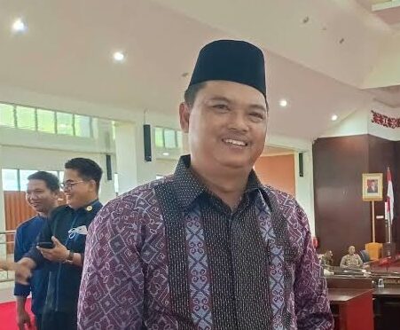 H Liangsoi Ajak Masyarakat Dukung Pemerataan Pembangunan